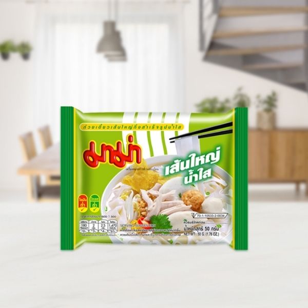 ก๋วยเตี๋ยวเส้นใหญ่กึ่งสำเร็จรูปน้ำใส ( 50g x แพค 6 ซอง )