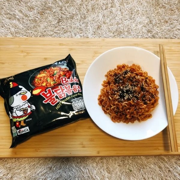 Mì ăn liền khô vị gà cay 140g ( 5 gói )